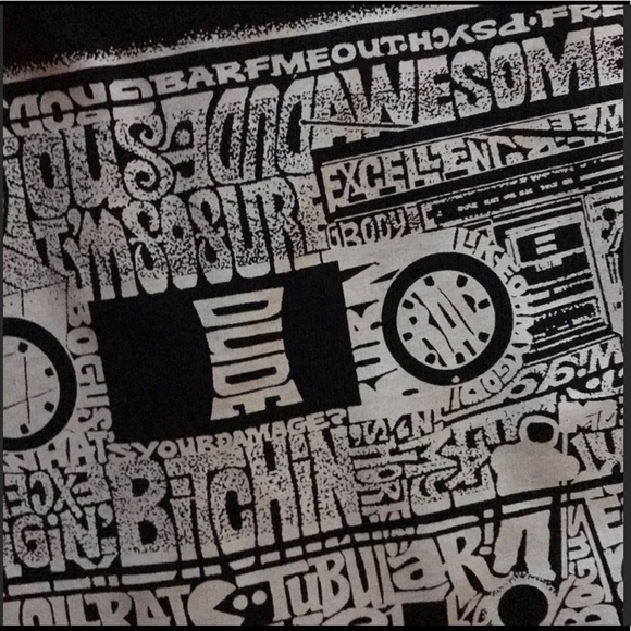 NEW Graphic 80’s LA Pop art/word art T-shirt - Picture 4 of 5